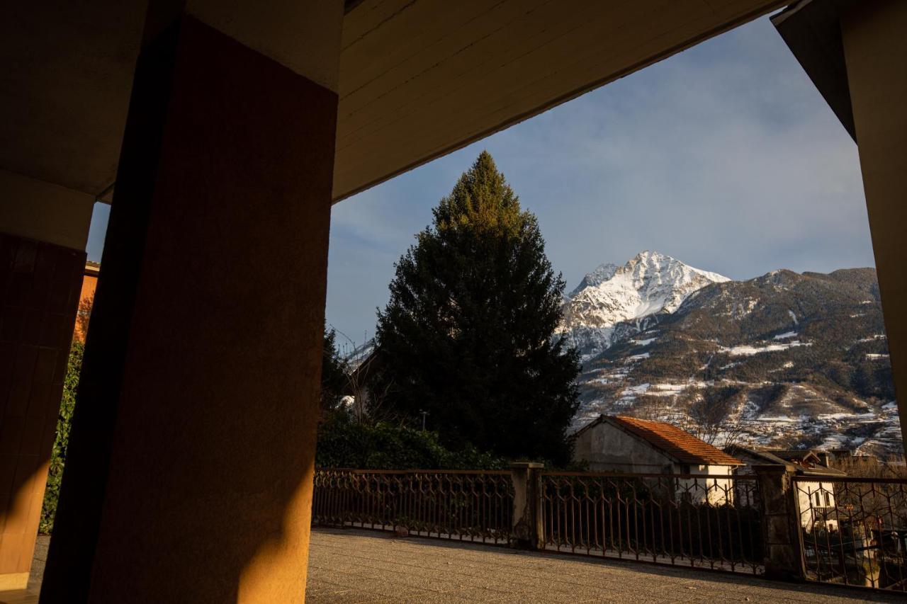Blue Moon - Via Parigi Apartments Aosta Zewnętrze zdjęcie